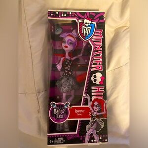 Monster High Operetta Doll Dance Class